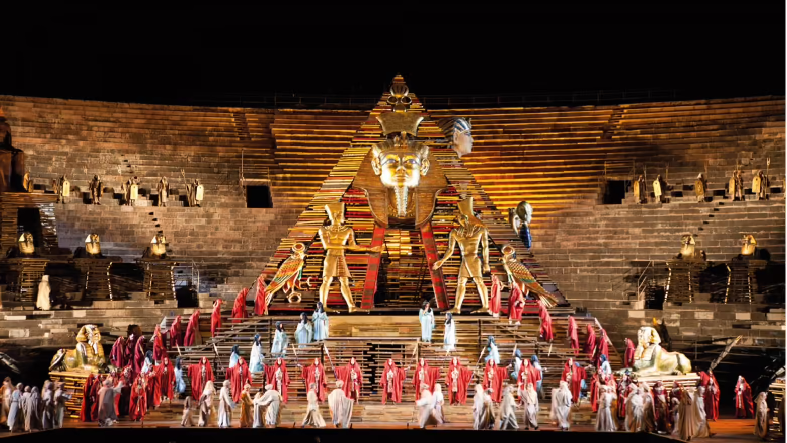 coreografia dell'Aida all'Arena di Verona